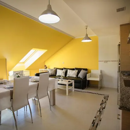 Apartament Dp Atico Deluxe Sarria Zewnętrze zdjęcie